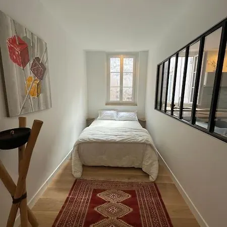 Hyper Centre Apartment *